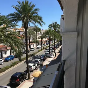 Avda De Palmeras Apartamento